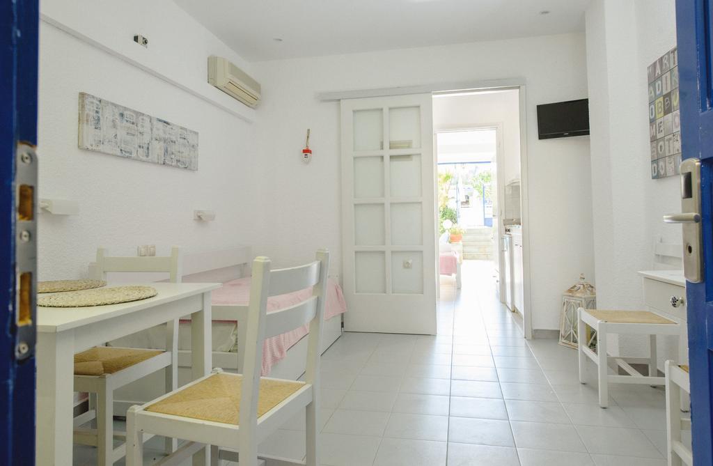 Nissos Poros Apartment Poros Town Екстериор снимка